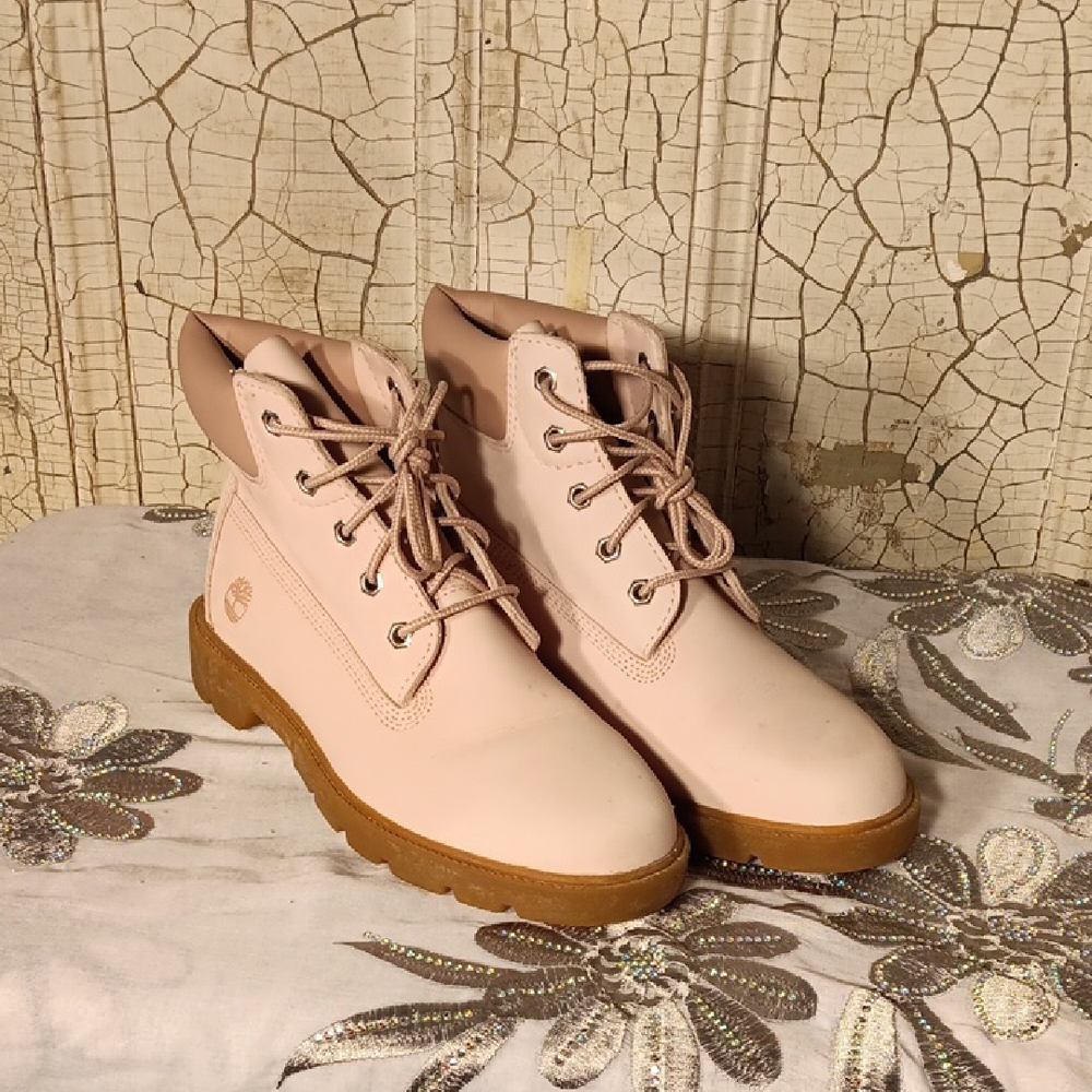 Timberland Women's Lace Up Boots - Pink and Tan